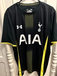 Image 6 of Tottenham Hotspur “ERIKSEN 23” 2014/15 Away Shirt (L)