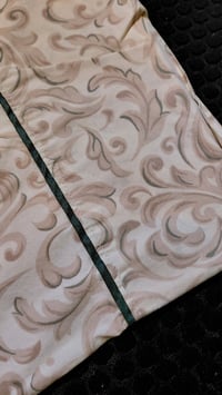 Image 3 of vintage ball & chain pillowcase - flourish pattern