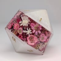 Image 2 of Fancied A Sandwich - Does Anyone Know The Nutritional Value Of These Flowers?<br>40mm D20 Chonk