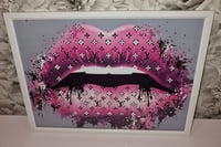 Image 2 of PINK GLOSS LIPS