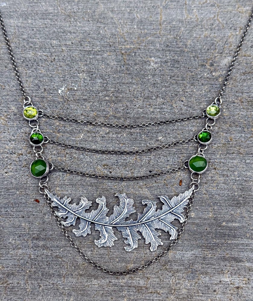 Image of Acanthus Leaf Draped Chain Statement Necklace