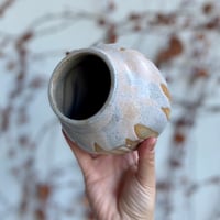 Image 3 of Drippy squish vase 3