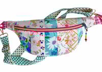 Image 1 of Vintage Linen Crossbody Fannypack 02