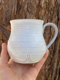Image 4 of Body Mug B