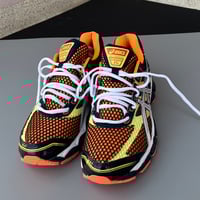 Image 3 of size: us12.5 uk11 eu47 cm30