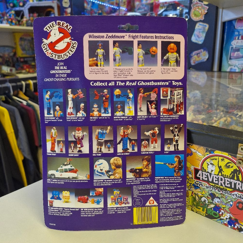 Image of Kenner The Real Ghostbusters Fright Features Winston Zeddemore & Scream Roller Ghost (Carded)
