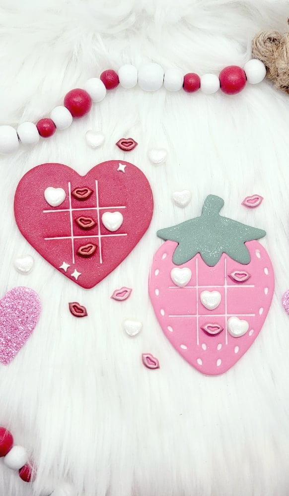 Image of Valentines Tic-Tac-Toe Sets