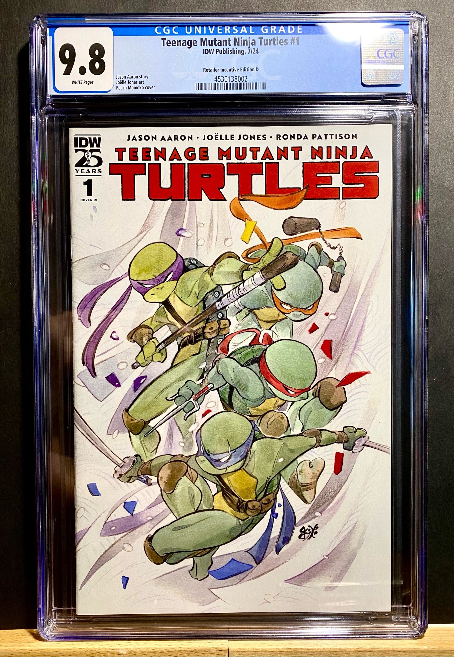 Image of Teenage Mutant Ninja Turtles #1 CGC 9.8 Peach Momoko 1:100 Retailer Incentive Variant 2024