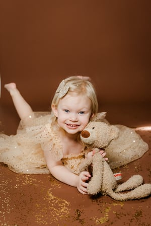 Image of Glitter Minis 3/15/26