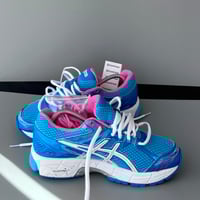 Image 3 of  size: us8 uk6 eu39.5 cm25