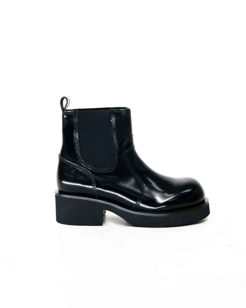 CHELSEA LOW CUT BOOTS