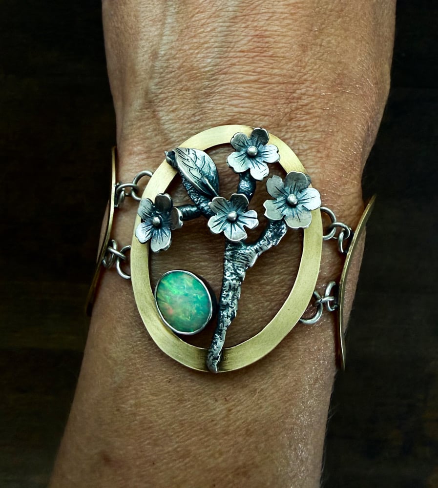 Image of Spring Bloom Sakura Bracelet 