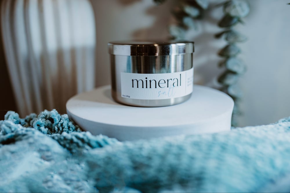 Image of Mineral Salt Scented Candle