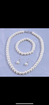 Pearl white set 