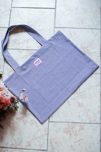 Image 5 of Tote bag [Vichy bleu foncé]