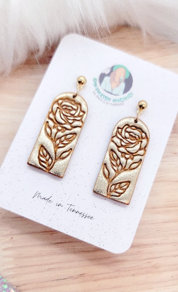 Image of Golden Rose Dangles 