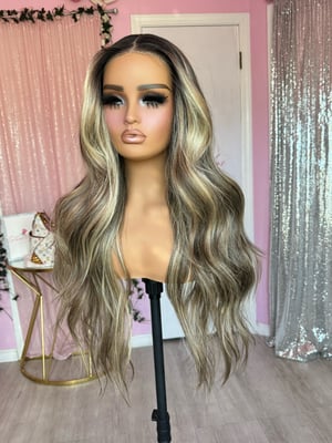 Image of Free part Angie luxury (pre order) 