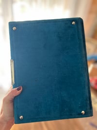 Image 6 of Ancien album photo en velours bleu, Art Nouveau, 1900