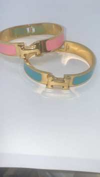 Image 5 of Color H Cuff 