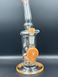 Image 4 of Peach single circ flower piece 