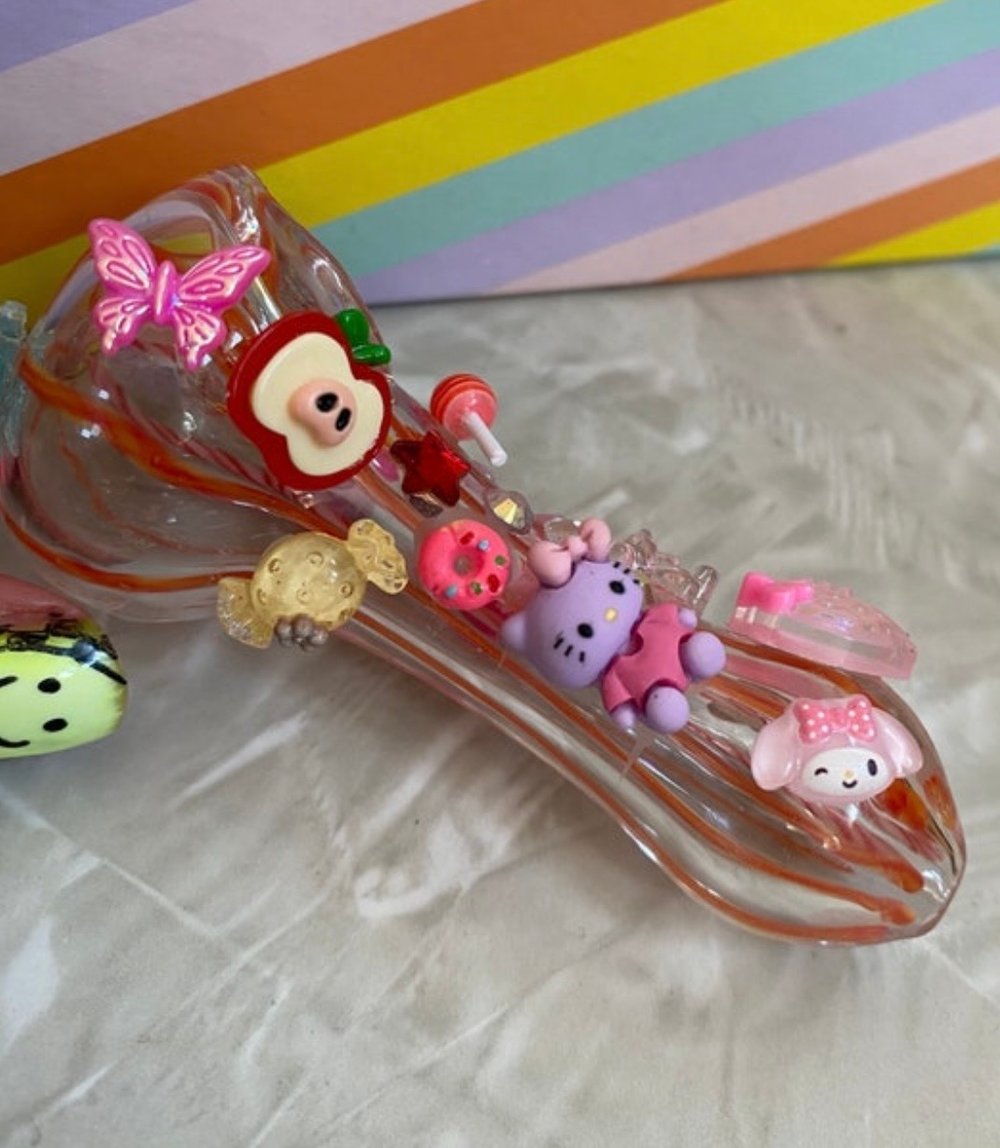 Sanrio picnic pipe