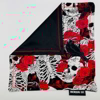 Image 3 of Phantom - Red Rose Skull