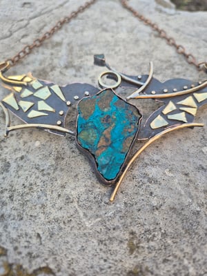  Powerful necklace with blue natural stone 