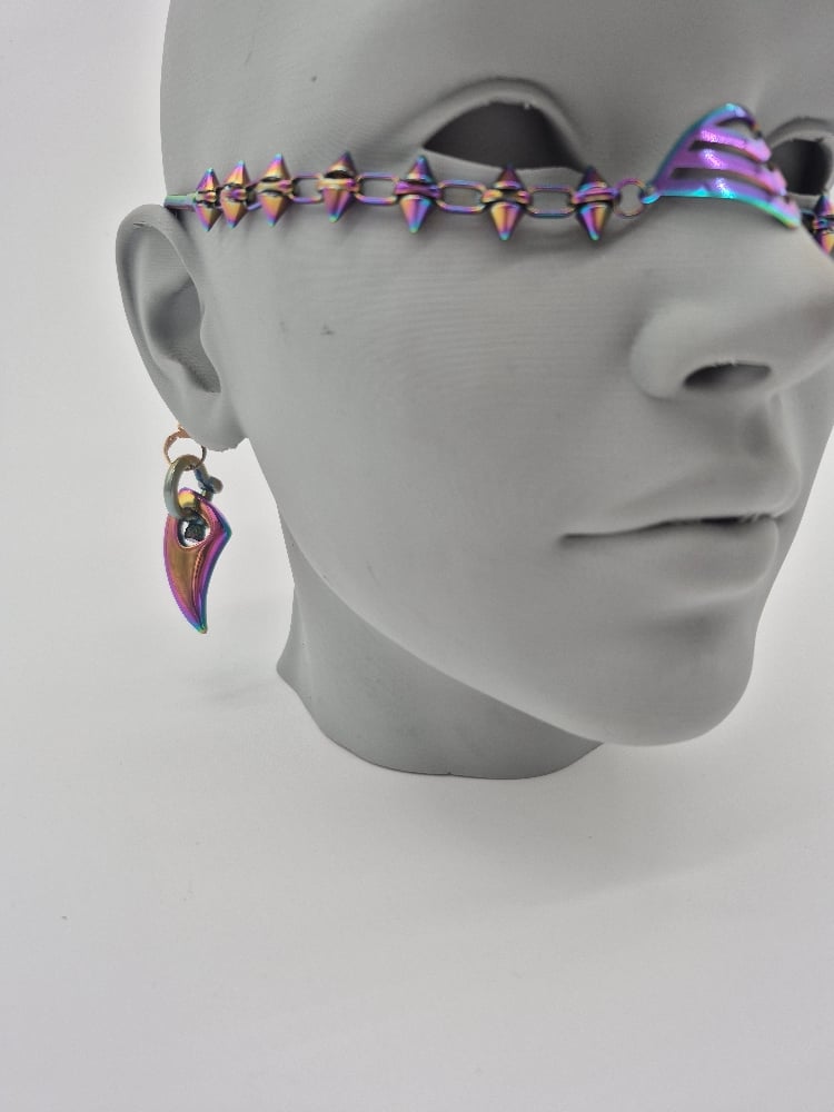 Image of Spiked Rainbow