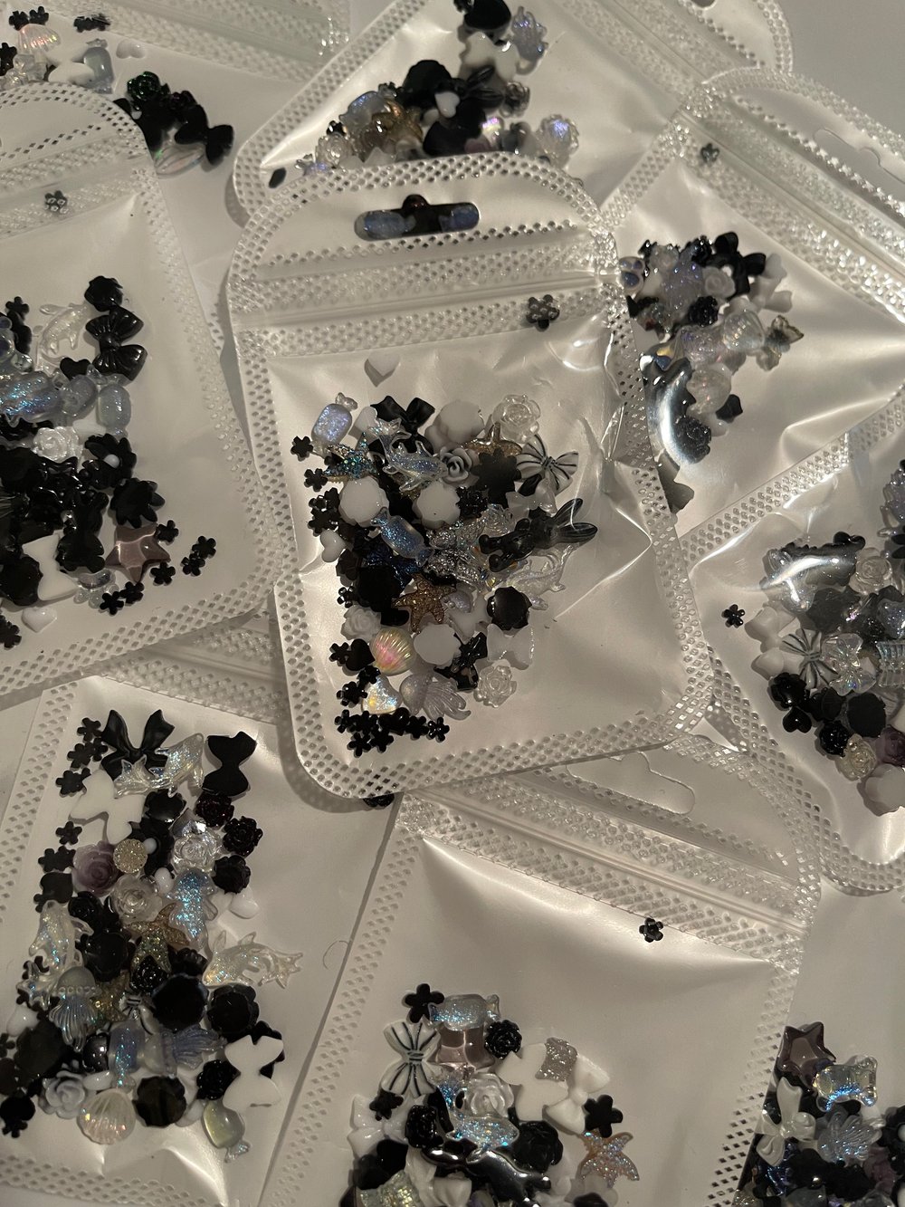 Image of BLACK JUNK CHARMS 
