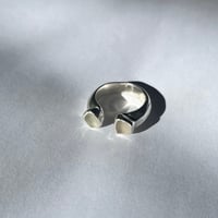 Image 1 of WHITE BRACE RING (S ½)