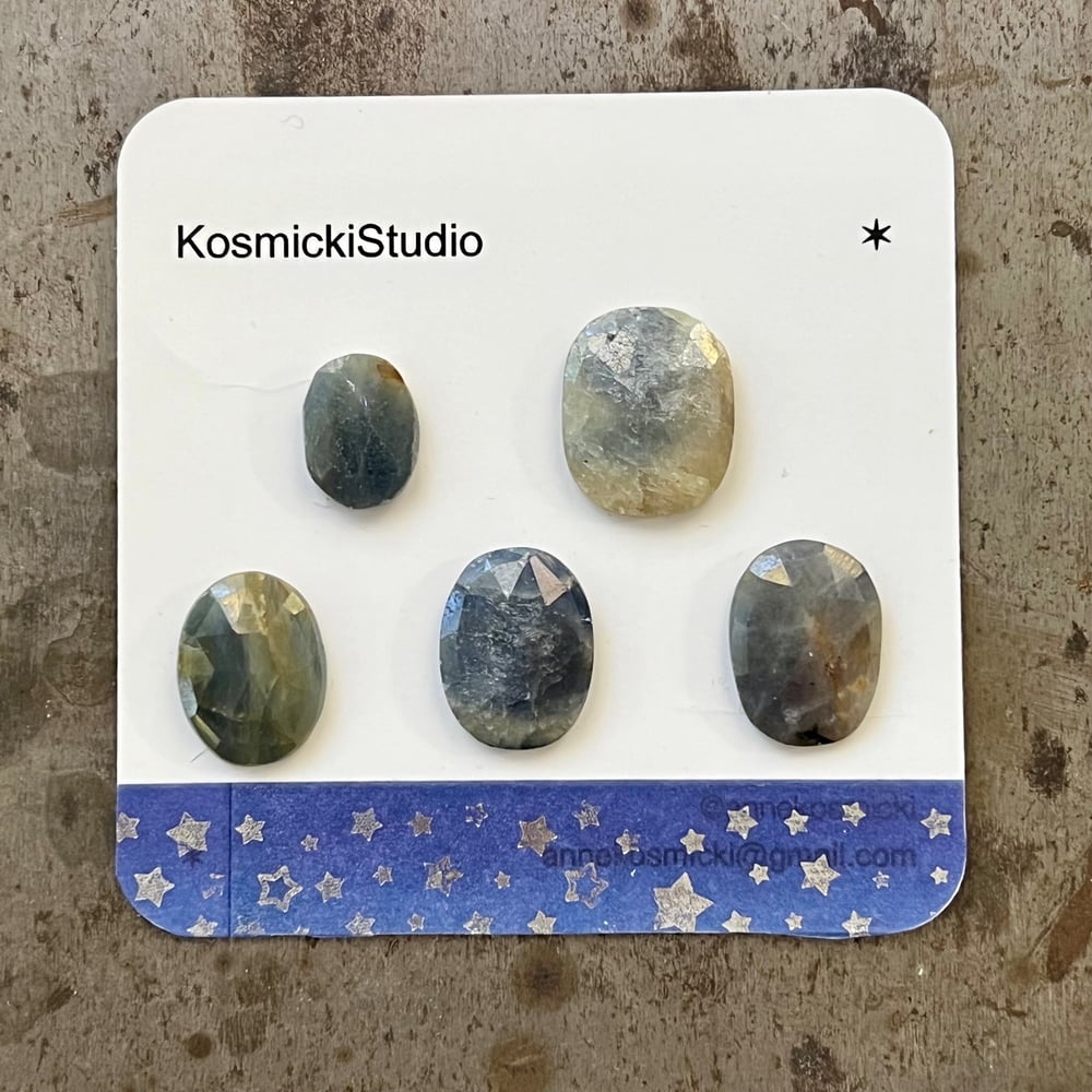 Image of Blue Sapphire Cabochon Set