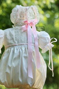 Image 6 of Edith Heirloom Collection 