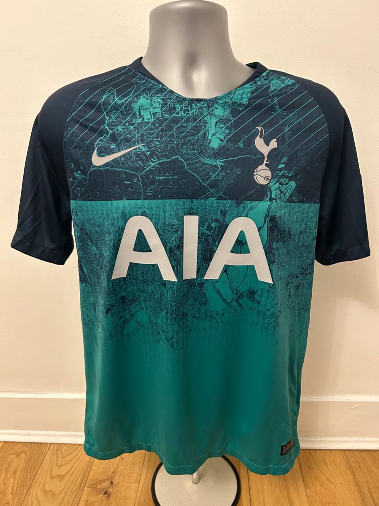 Image of Tottenham Hotspur “LUCAS 27” 2018/19 Third Shirt + patches (M)