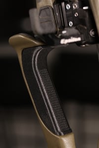 Image 4 of Hoyt RX-3 / RX-5 Carbon Grip (RH)