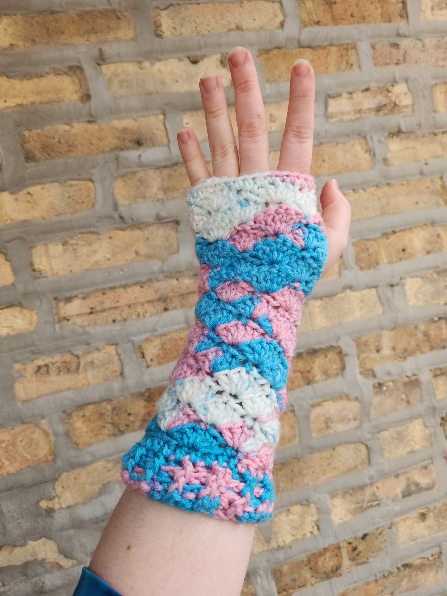 trans pride shell stitch arm warmers