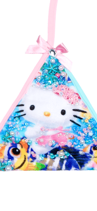 Image 2 of Pink Bikini hellokitty underwater 