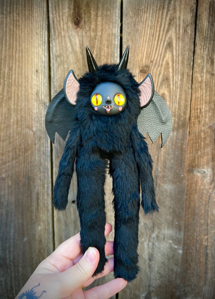 Vamp with yellow eyes