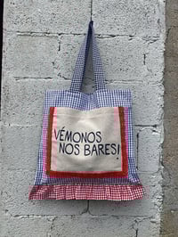 Image 2 of Bolsiña feita a man. VÉMONOS NOS BARES. vichy. Deseño exclusivo!