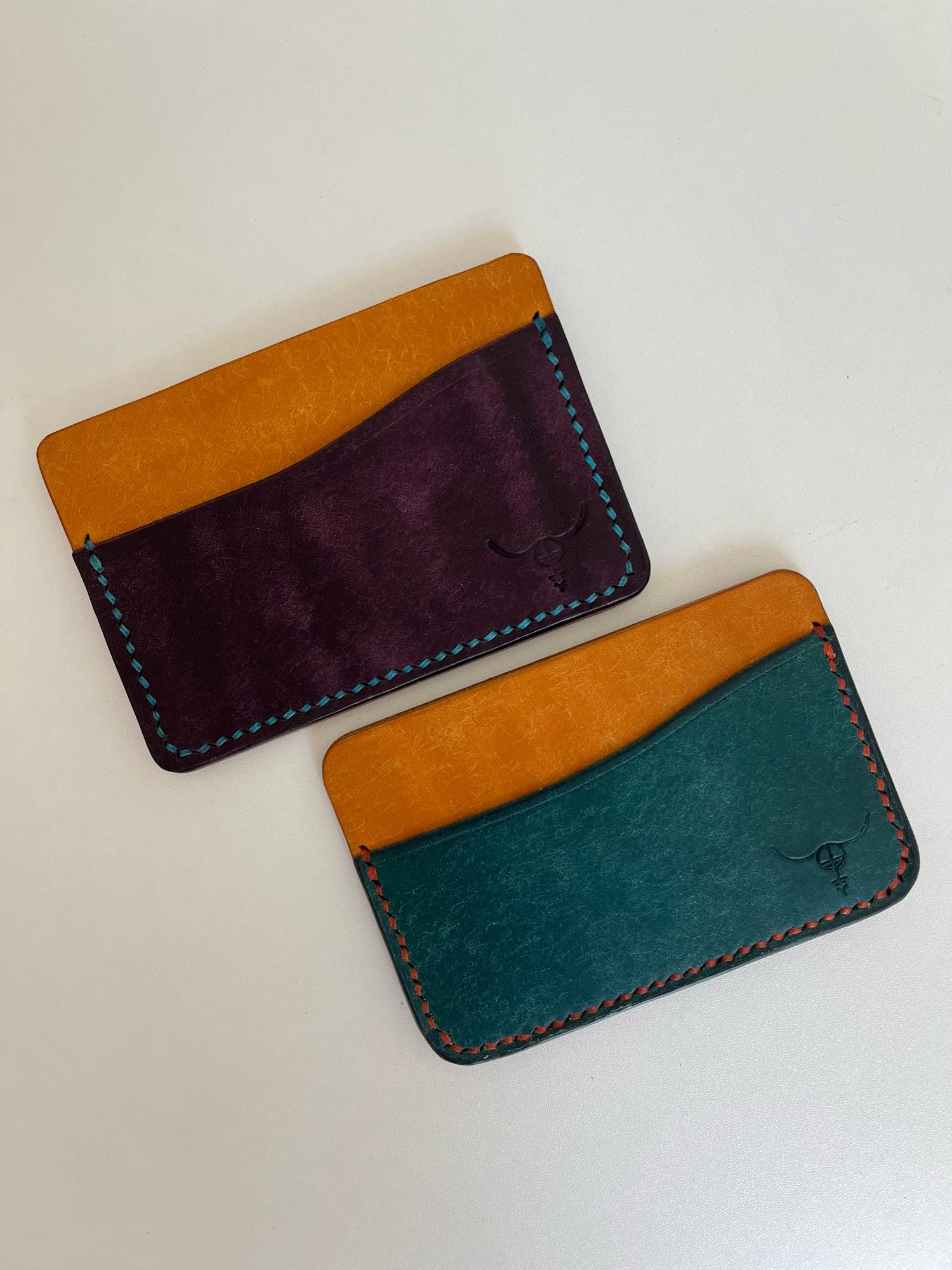 Image of Ortensia 2-tone Pueblo Horizontal Cardholder 