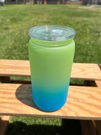 Image 7 of 16oz Ombré Plastic Can 