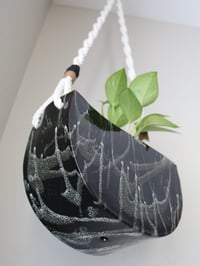 Image 1 of 'DRIPPY' Hanging Ceramic Luna Planter