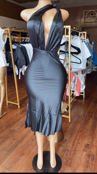 Satin black dress 