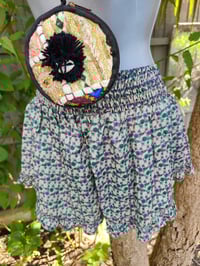 Image 1 of Frida frilly shorts -Purple flower
