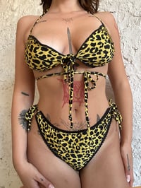 Image 1 of Maillot de bain léopard 2 pièces 