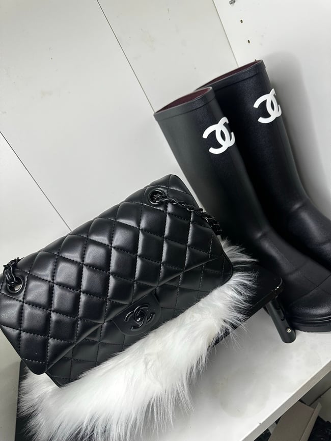 CC Purse Sold Out — only Boots left size 9