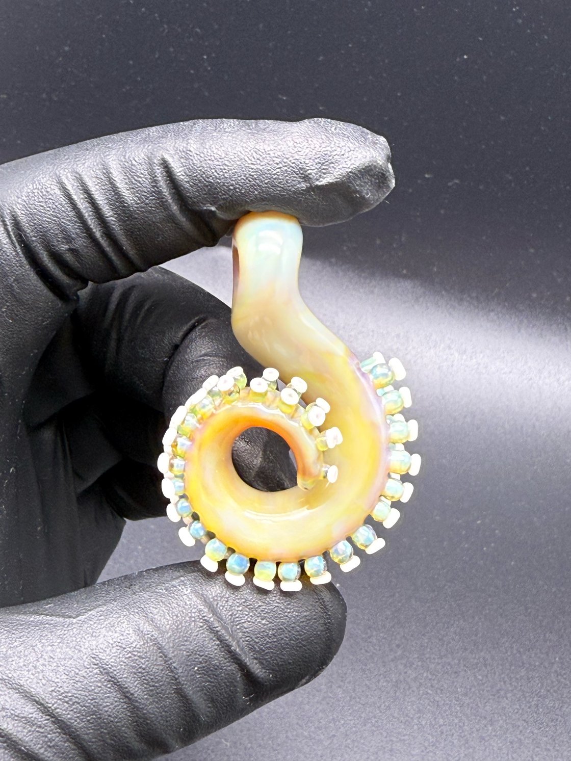 Image of Opal fume tentacle