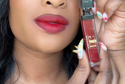 Image of Sugar plum lipstick With LED light & mirror 