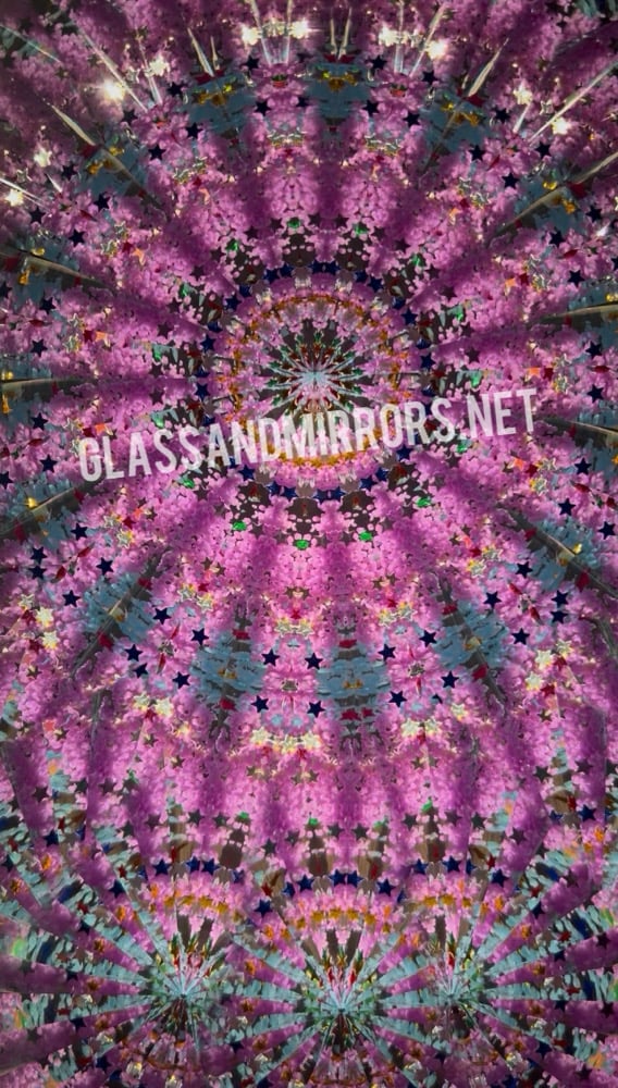 Image of Glow in the Dark Jumbo Wand Aura Kaleidoscope