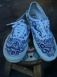Image 5 of Flash art thrifted White Vans 