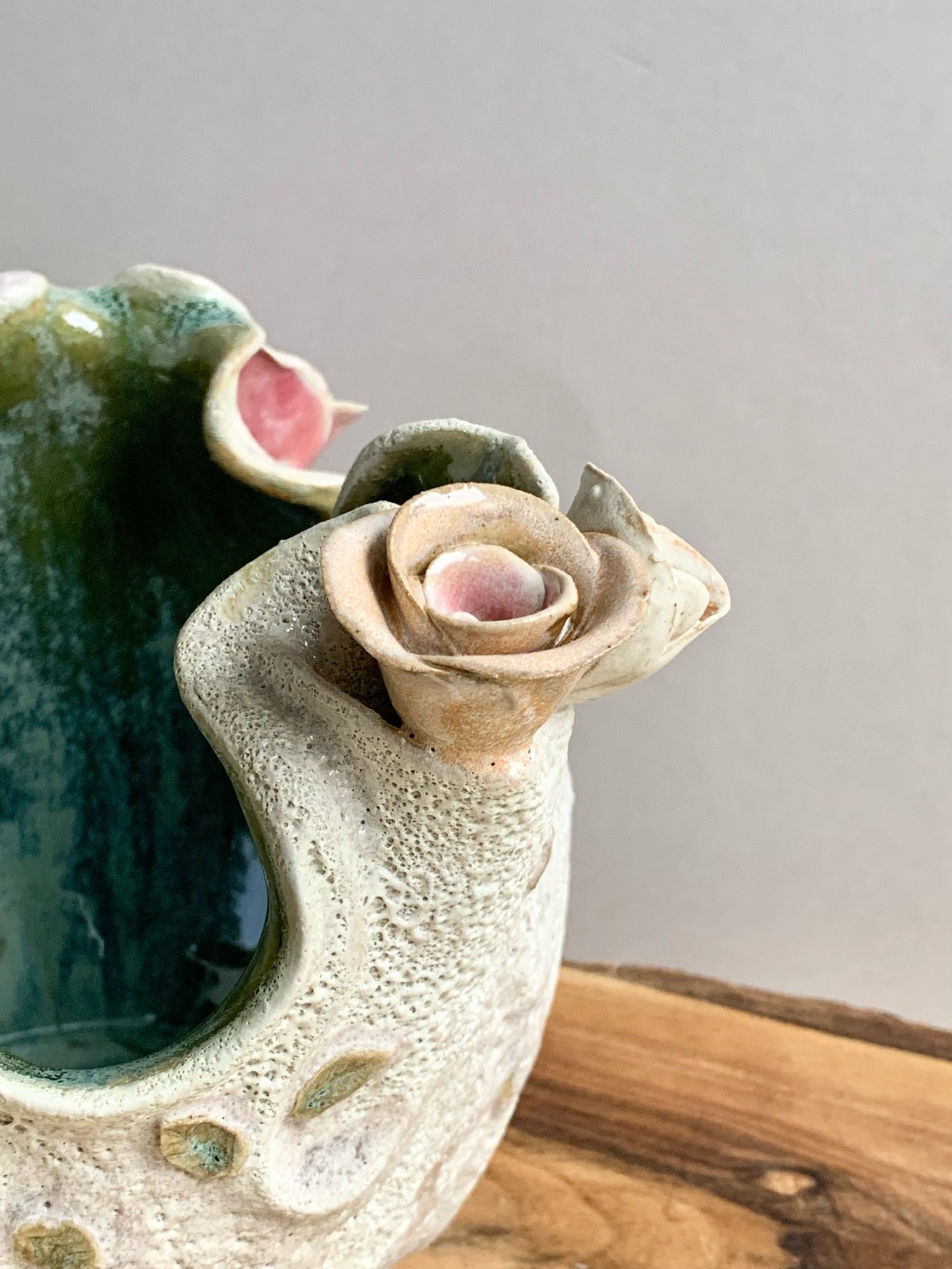 Image of Rose garden sculpture 